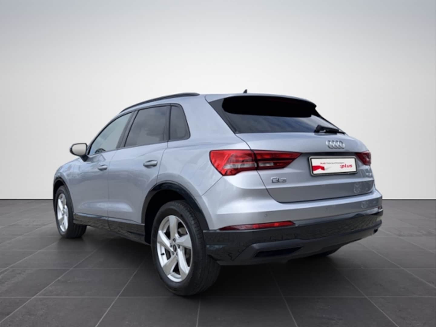 Bild über Audi Q3 advanced 35 TFSI S tronic - für weitere Informationen kontaktieren Sie den Audi Partner