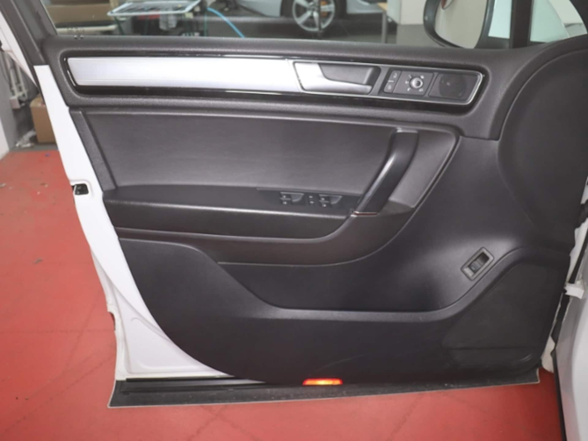 Volkswagen Touareg Basis-Modell