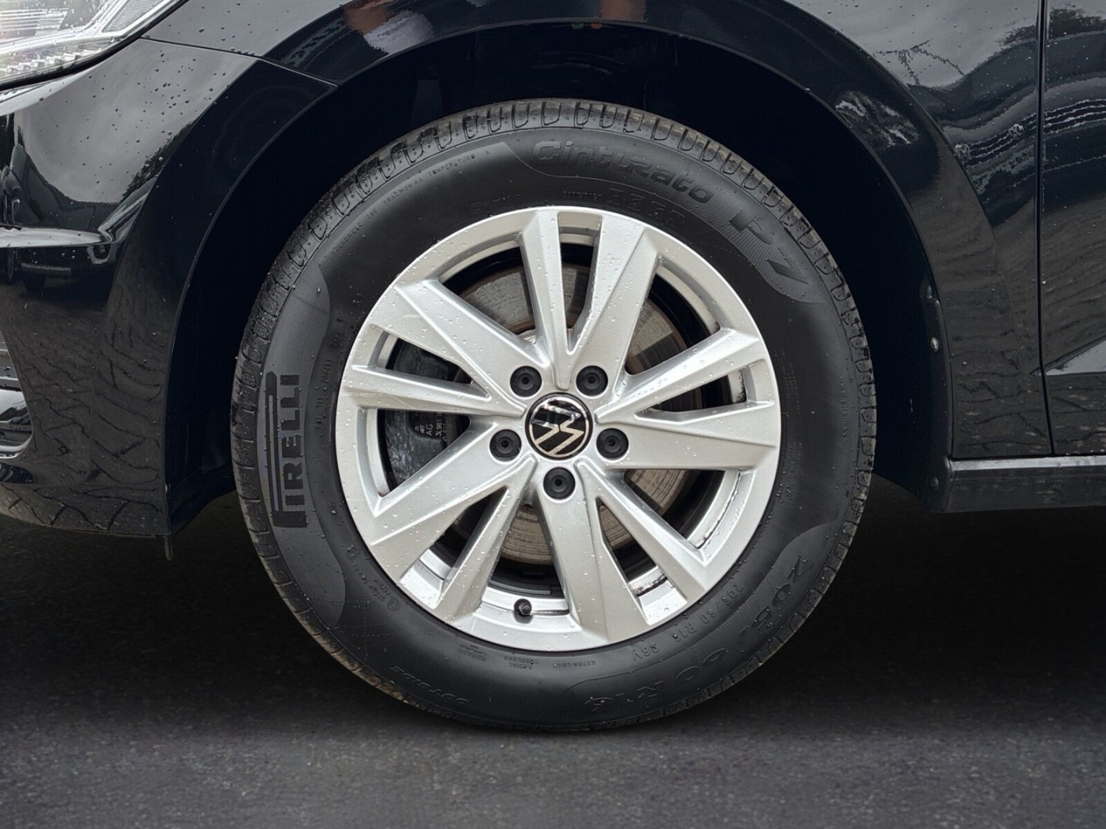 Volkswagen Touran – Bild 5