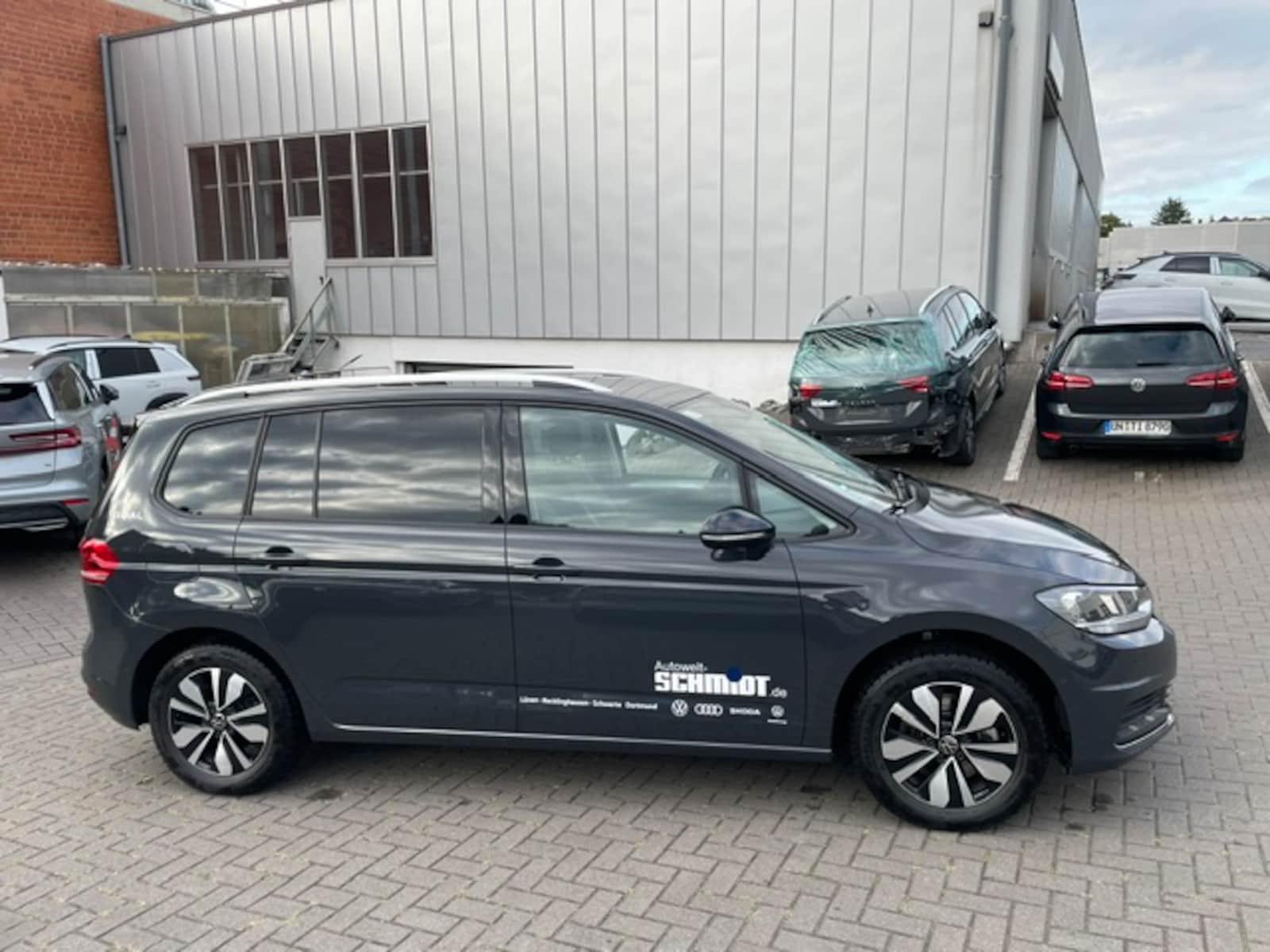 Volkswagen Touran – Bild 3