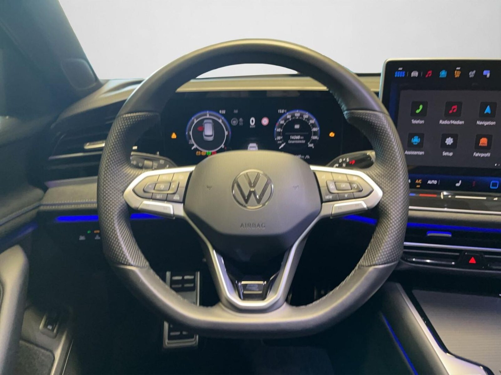 Volkswagen Passat – Bild 9