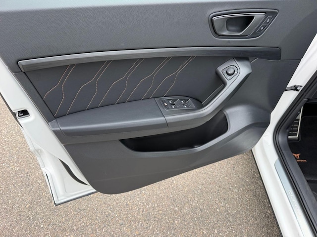 Bild des Autos 17