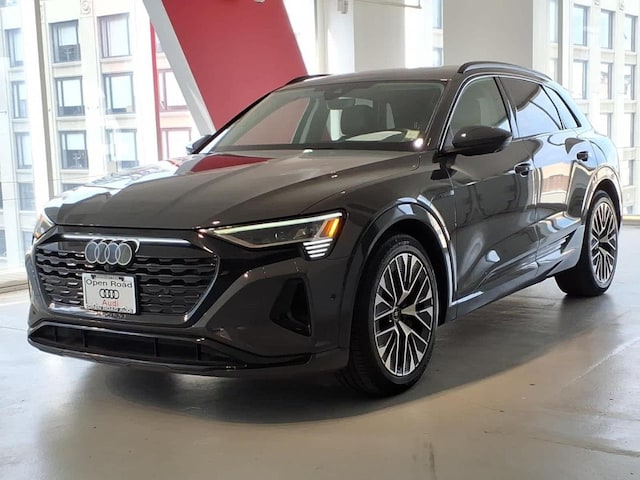 2024 Audi Q8 e-tron