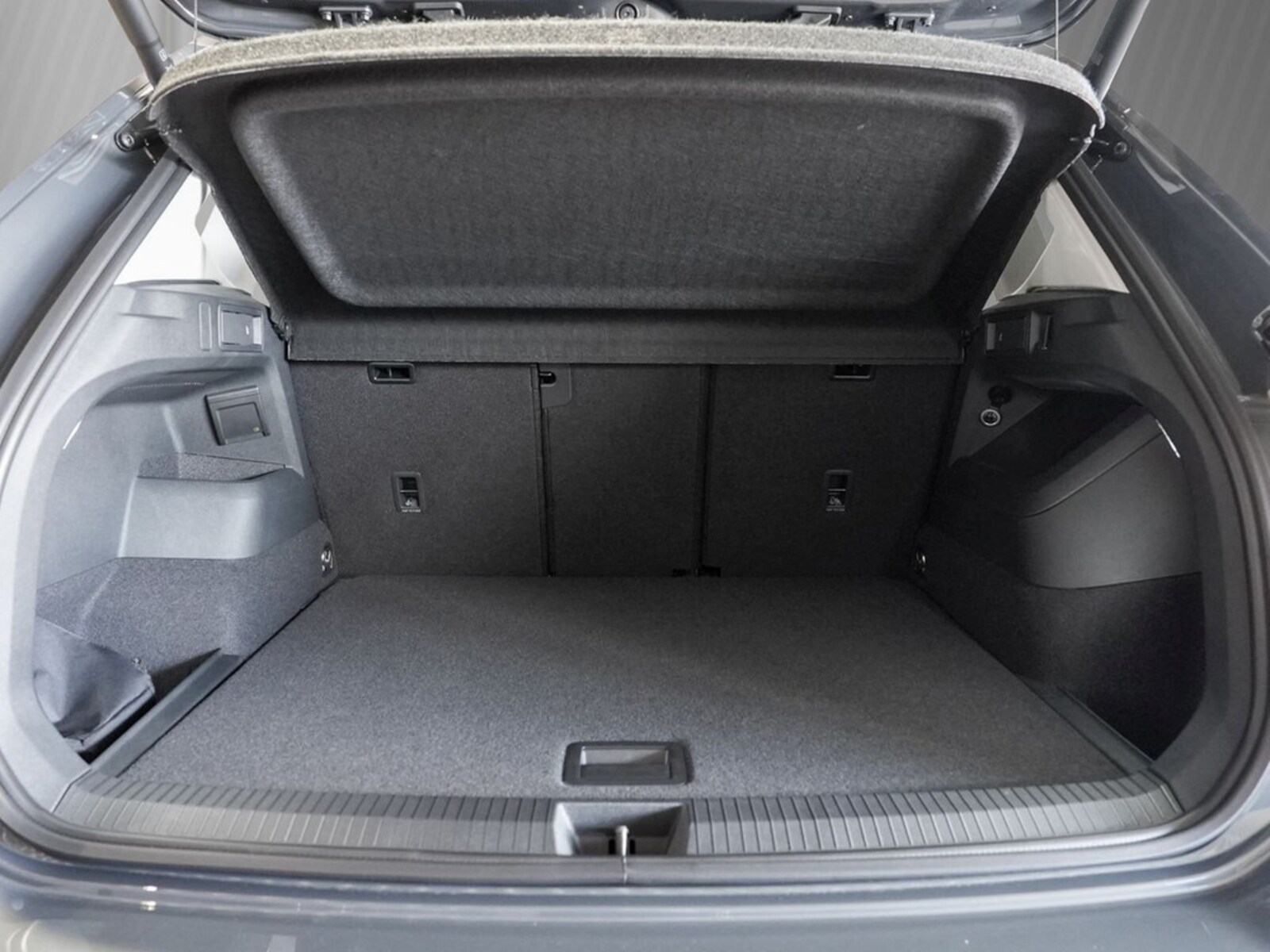 Volkswagen Tiguan – Bild 6