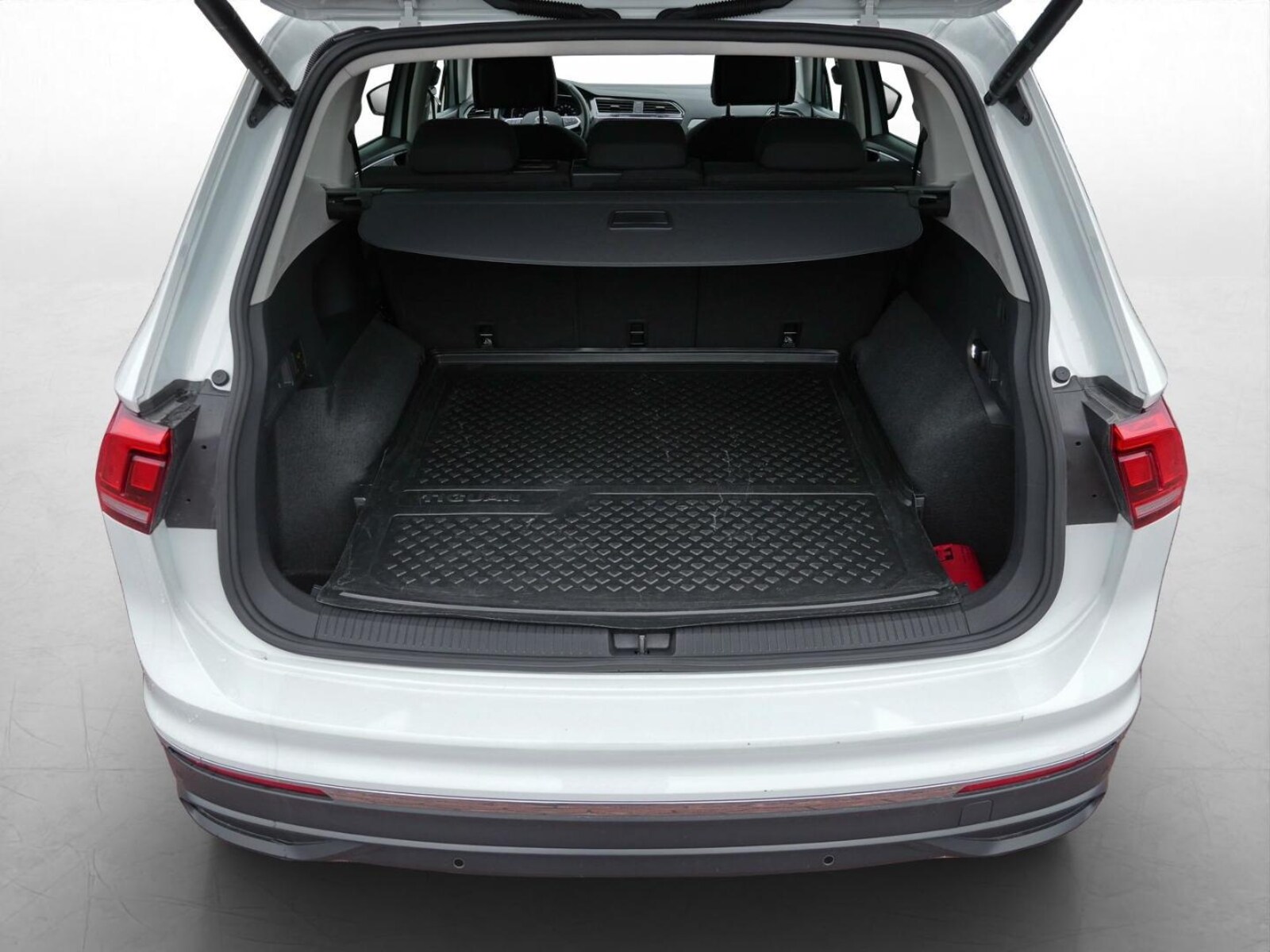 Volkswagen Tiguan Allspace – Bild 11