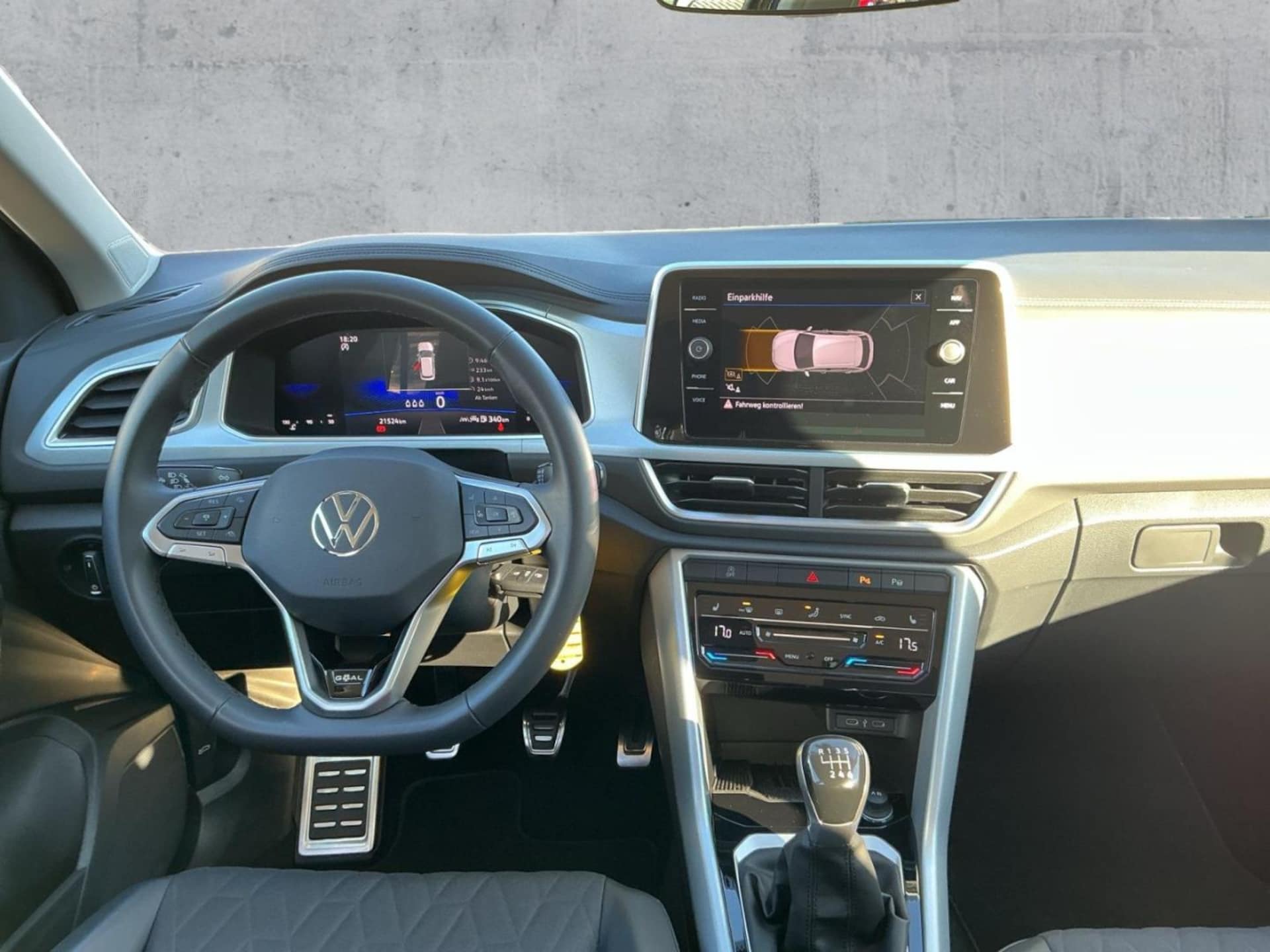 Volkswagen T-Roc Life