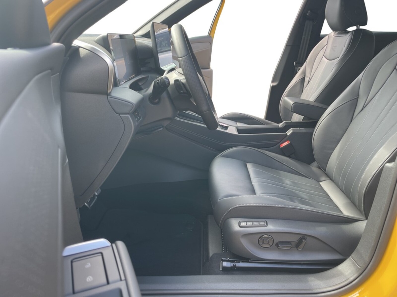 Volkswagen T-Roc – Bild 12