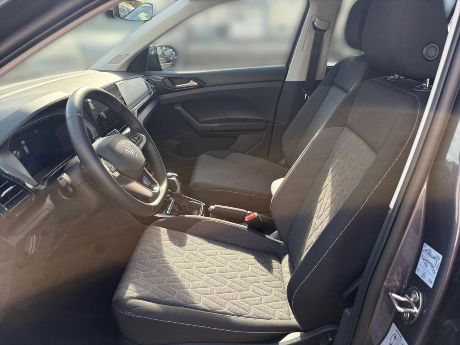 Volkswagen T-Cross – Bild 8