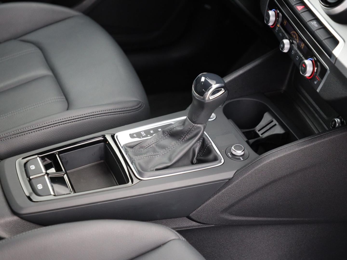 Bild über Audi Q2 advanced 35 TFSI S tronic - für weitere Informationen kontaktieren Sie den Audi Partner