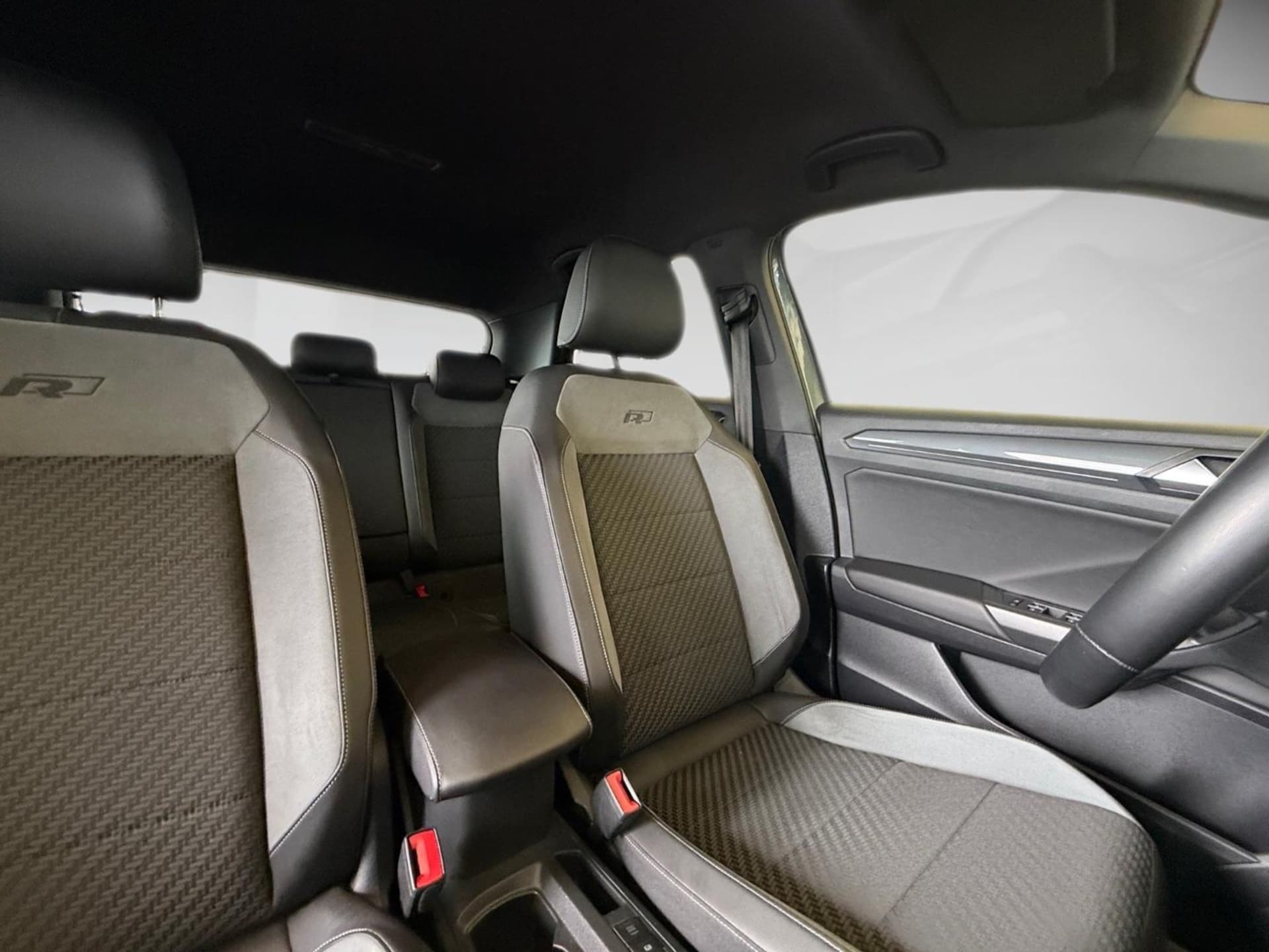 Volkswagen T-Roc Sport
