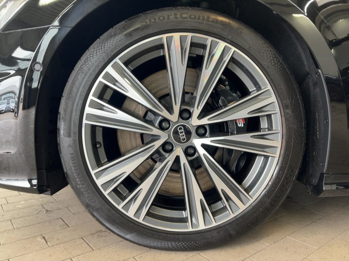 Bild über Audi S6 Avant TDI quattro tiptronic - für weitere Informationen kontaktieren Sie den Audi Partner
