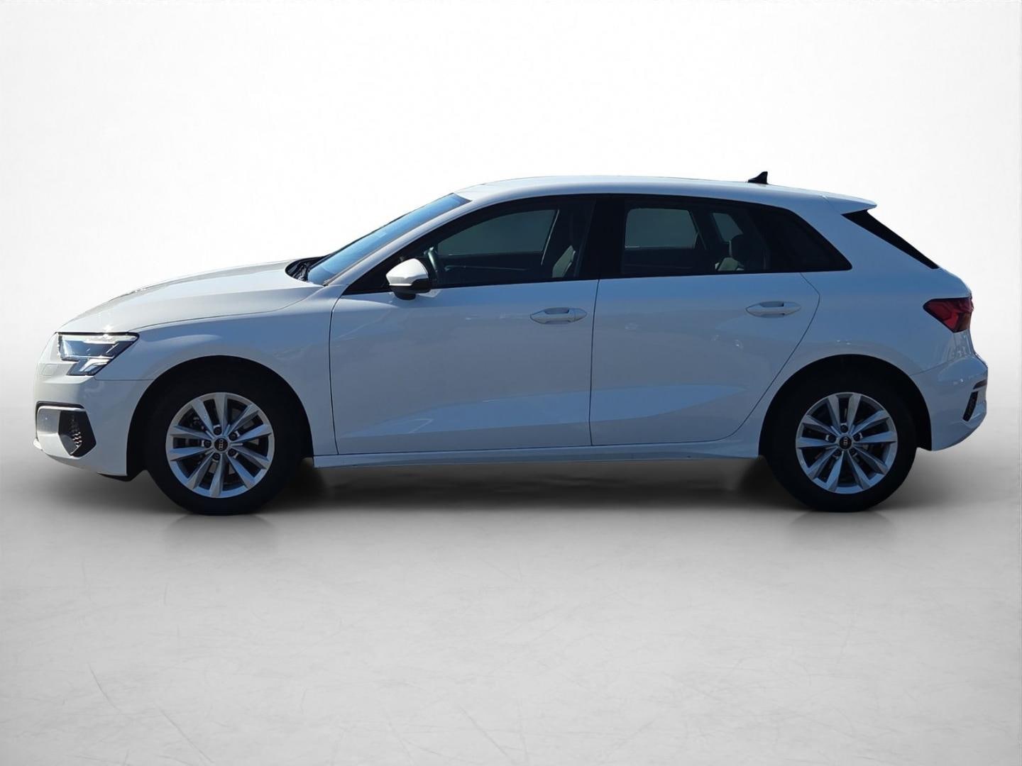 Bild über Audi A3 Sportback 30 TFSI Schaltgetriebe - für weitere Informationen kontaktieren Sie den Audi Partner