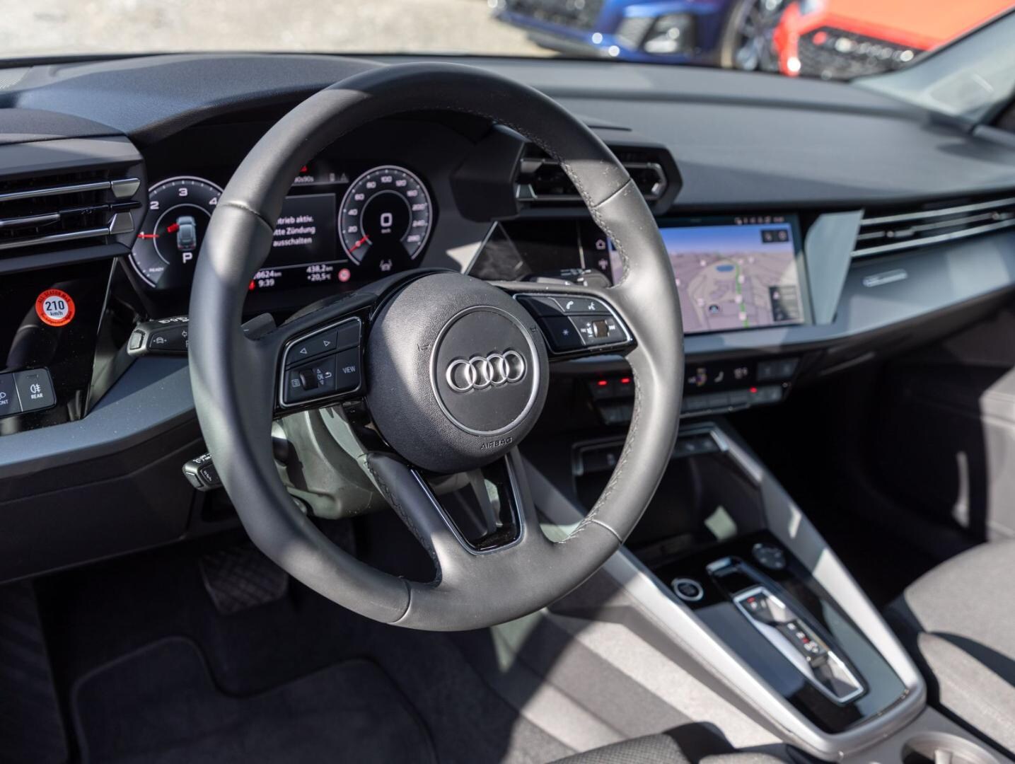 Bild über Audi A3 Sportback TDI S tronic - für weitere Informationen kontaktieren Sie den Audi Partner