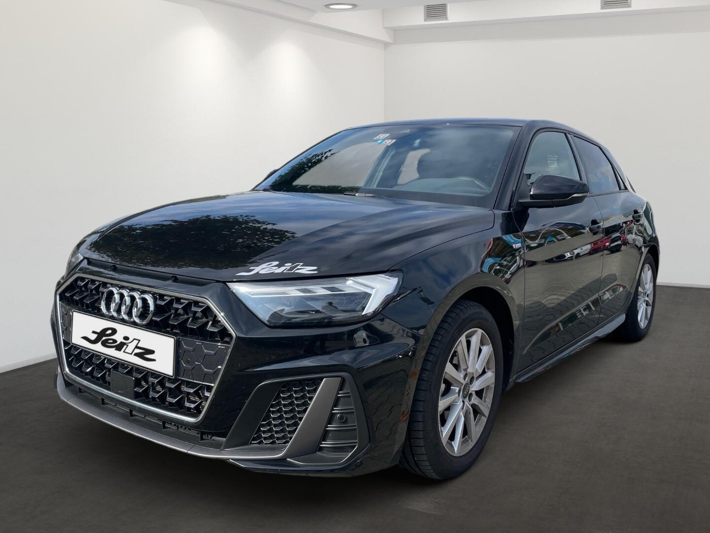 Bild über Audi A1 Sportback S line 30 TFSI S tronic - für weitere Informationen kontaktieren Sie den Audi Partner