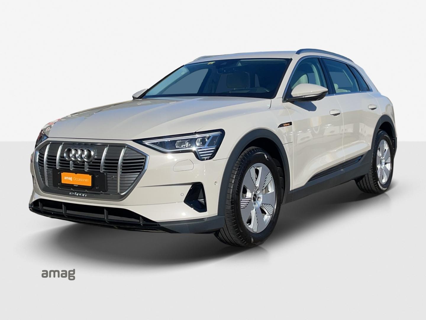 Bild über Audi e-tron Attraction 50 quattro 230,00 kW - for more details contact your dealer