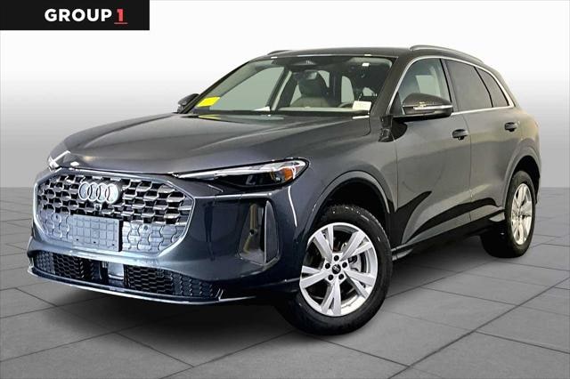 2025 Audi New Q5 Premium's photo