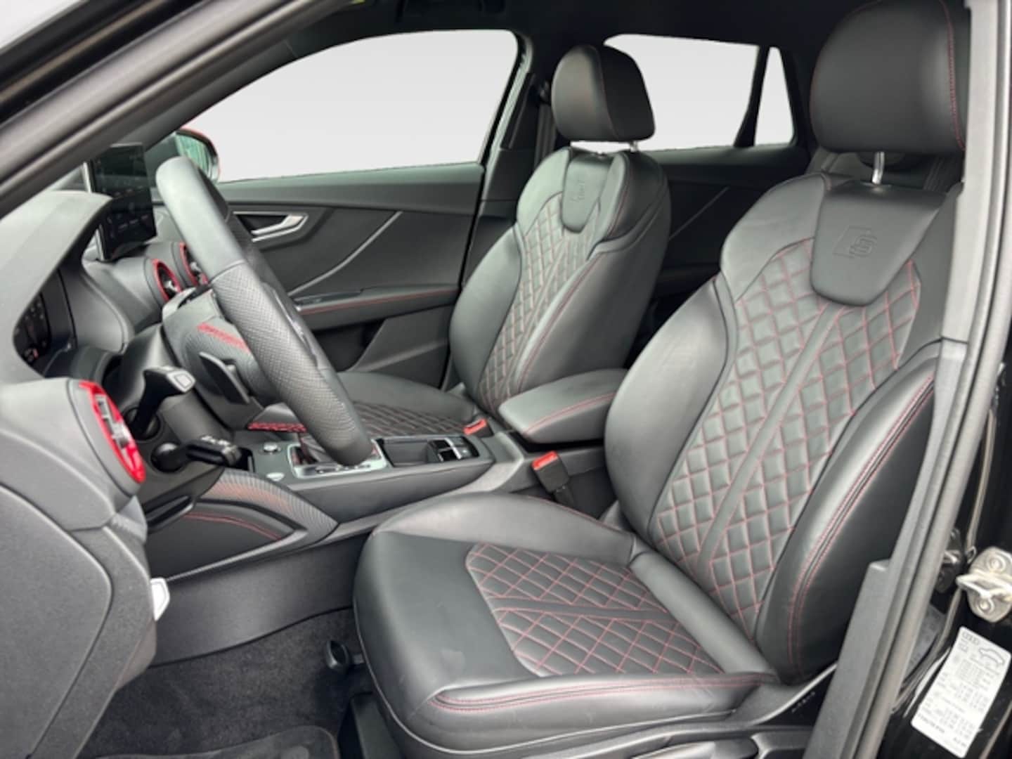 Bild über Audi Q2 S line 35 TFSI S tronic - für weitere Informationen kontaktieren Sie den Audi Partner