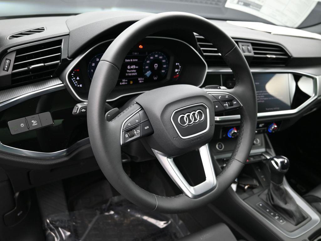 2025 Audi Q3 S Line Premium - Photo 13
