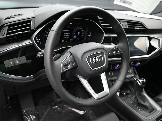 2025 Audi Q3 S Line Premium - Photo 13
