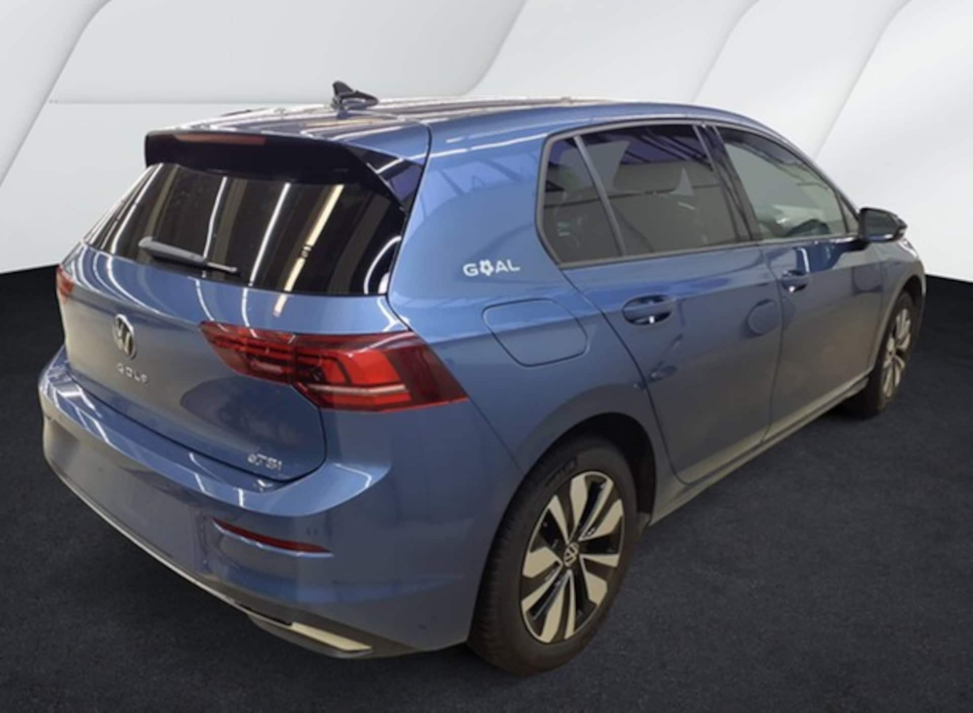 Volkswagen Golf Life