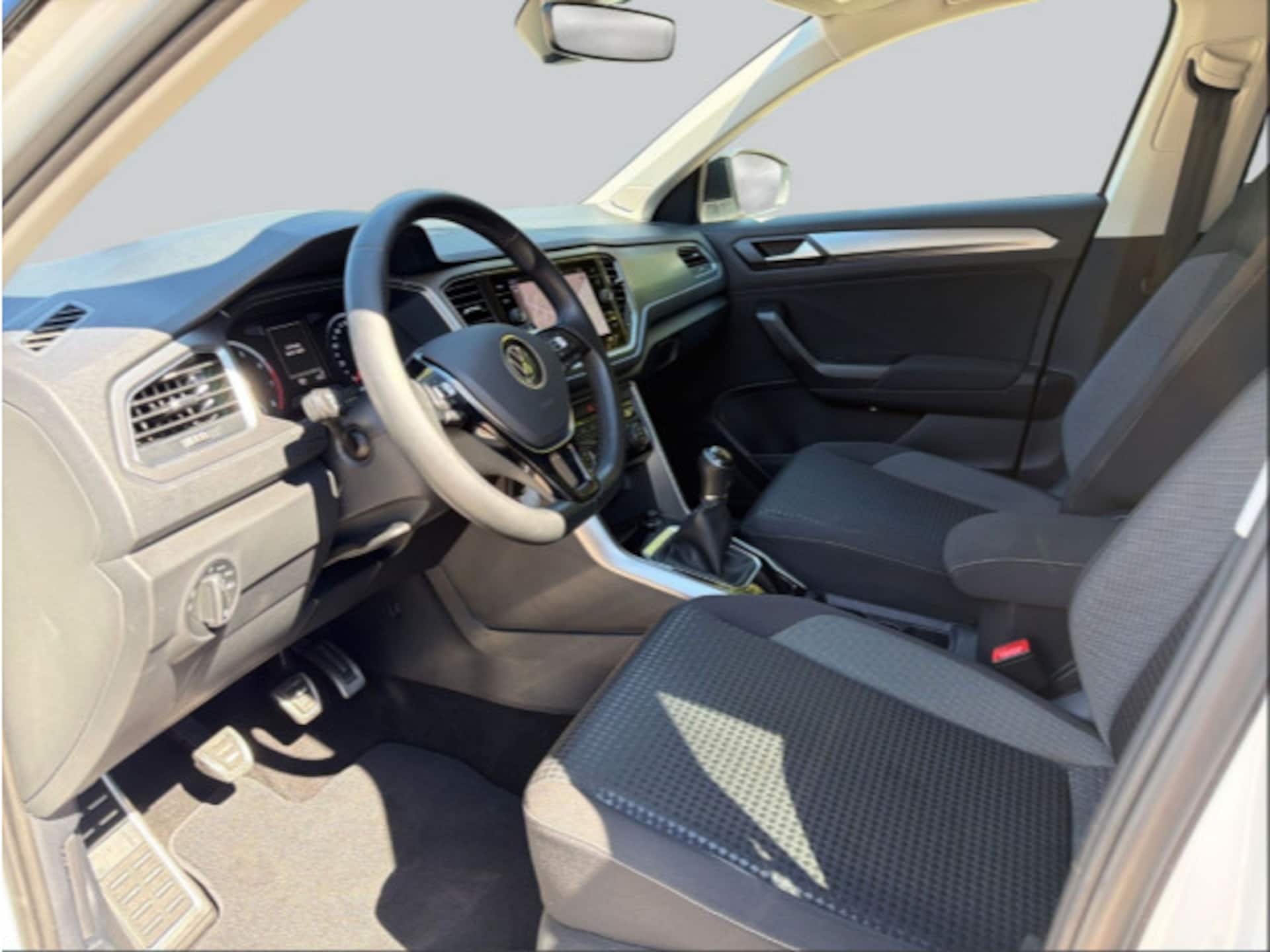 Volkswagen T-Roc Active