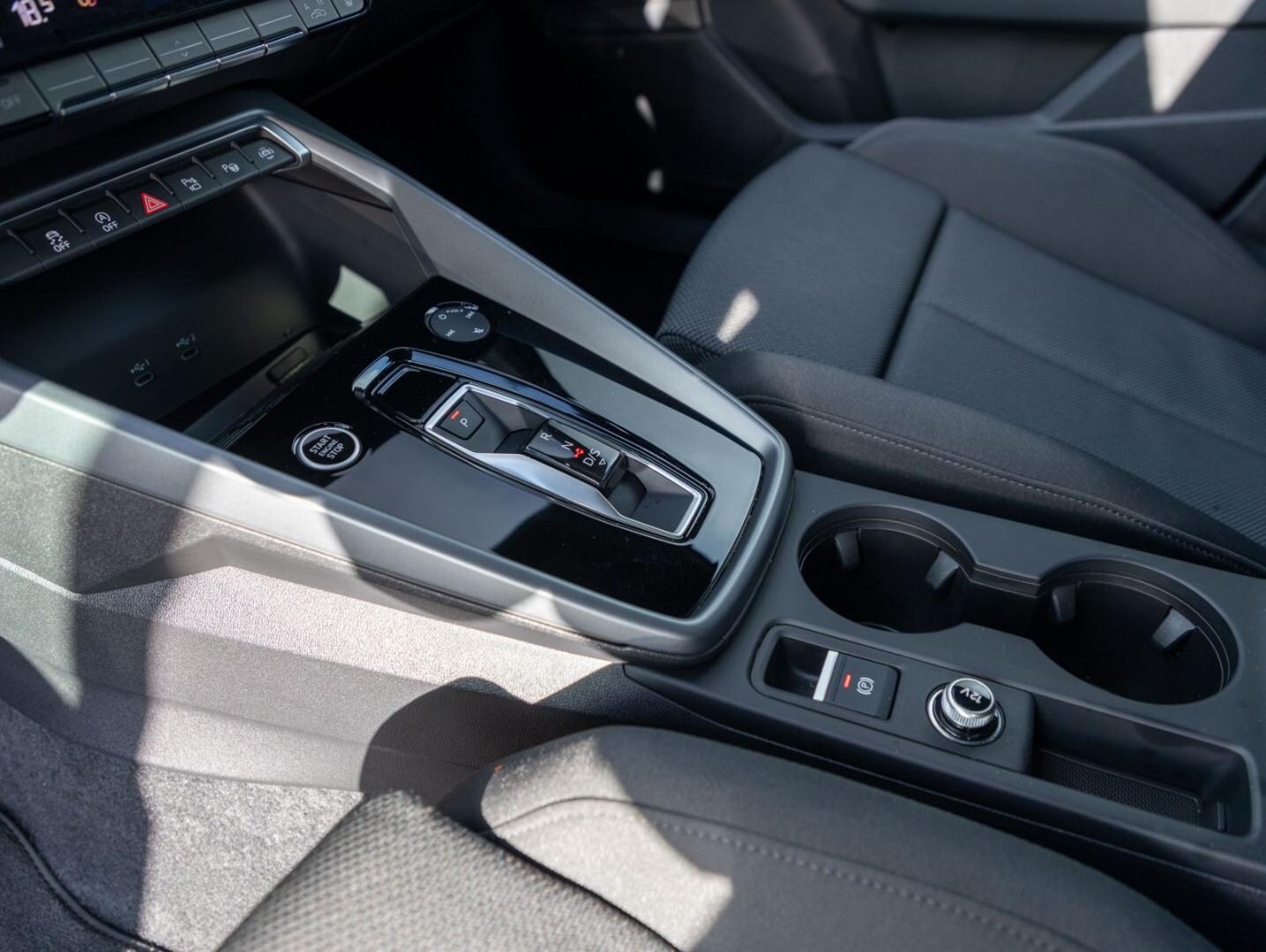 Bild über Audi A3 Sportback TDI S tronic - für weitere Informationen kontaktieren Sie den Audi Partner