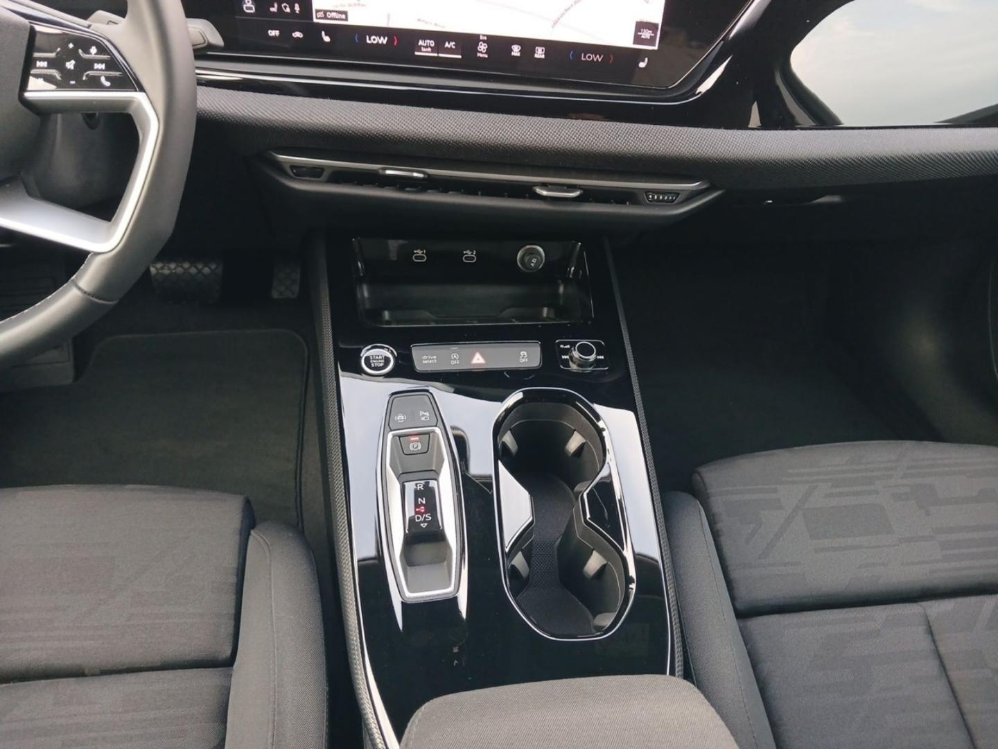 Bild über Audi A5 Limousine TFSI S tronic - für weitere Informationen kontaktieren Sie den Audi Partner
