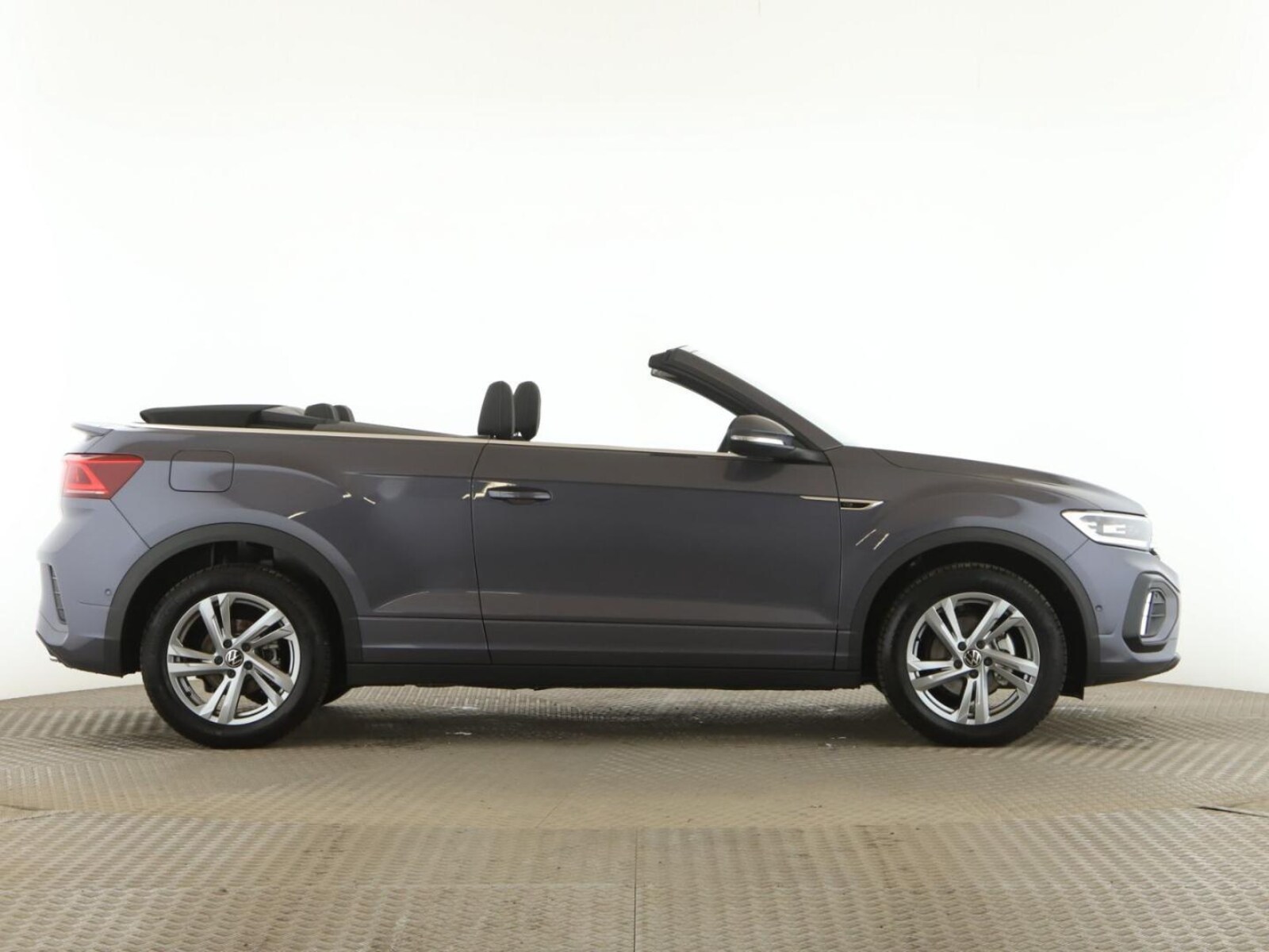 Volkswagen T-Roc Cabriolet – Bild 8