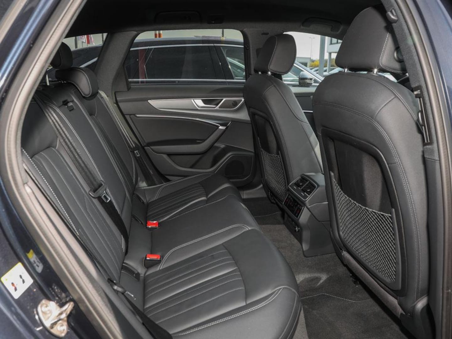 Bild über Audi A6 Avant S line 40 TDI S tronic - für weitere Informationen kontaktieren Sie den Audi Partner