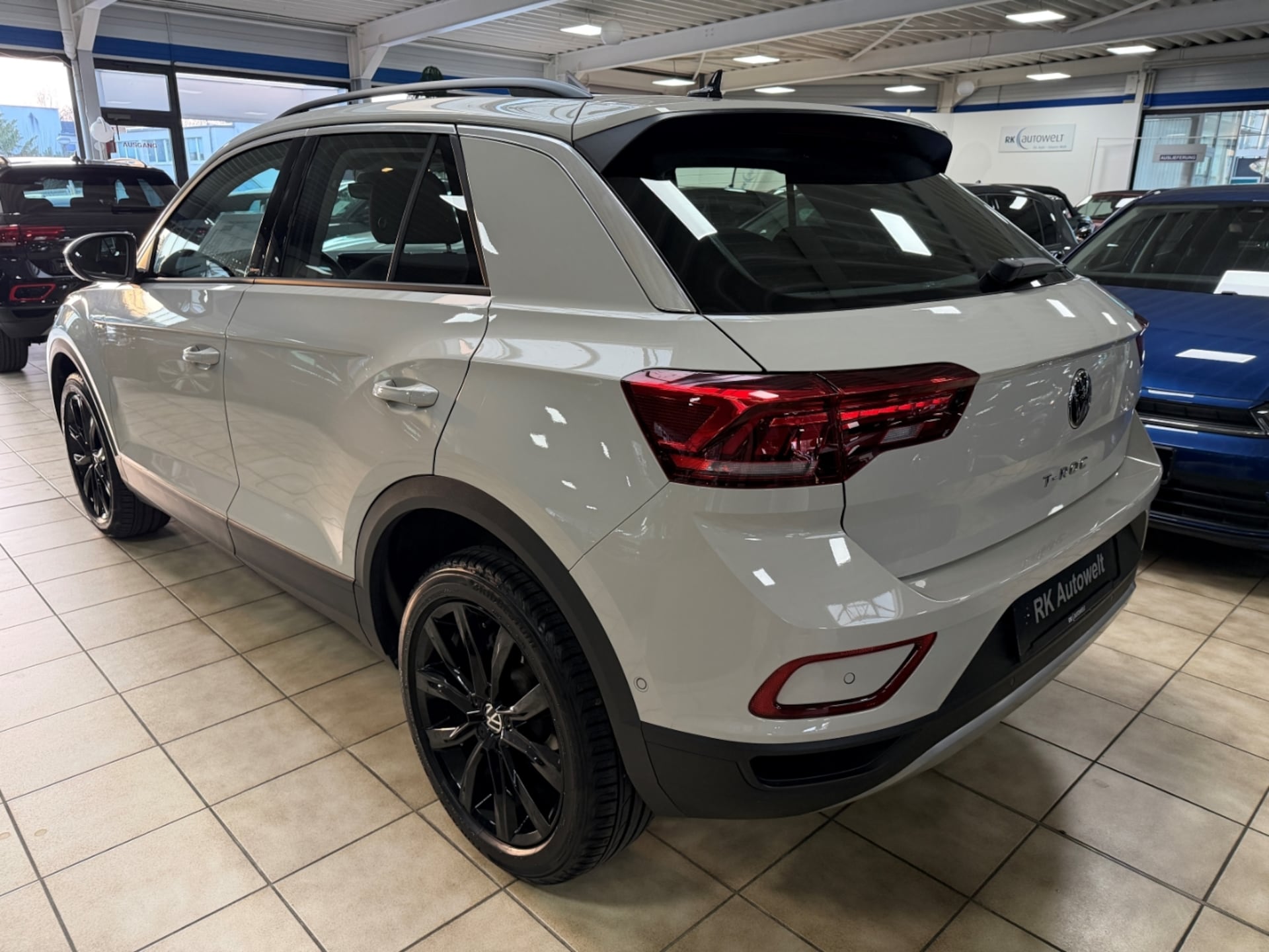 Volkswagen T-Roc Life