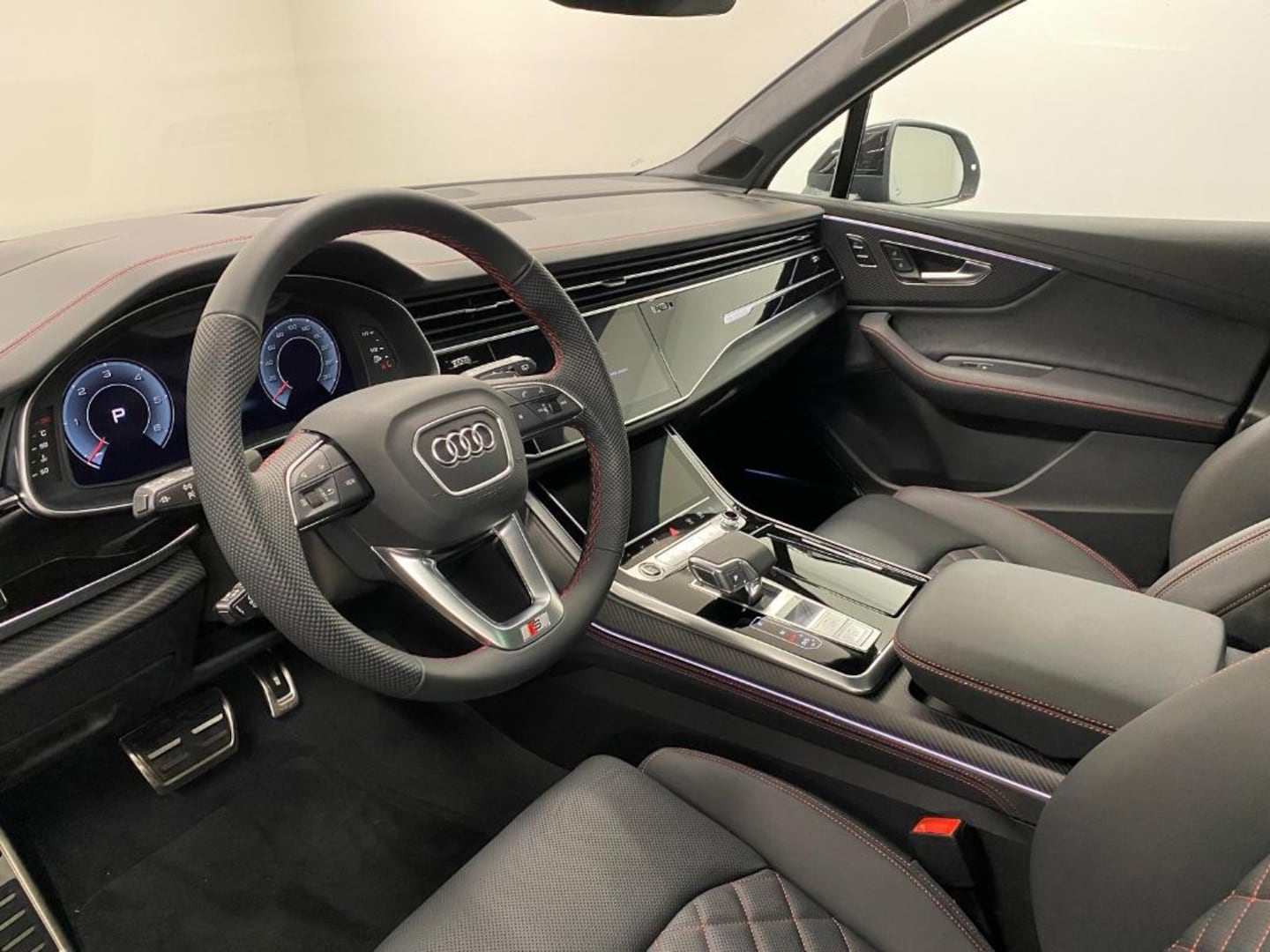 Bild über Audi Q7 SUV S line business TDI quattro 210 kW tiptronic - für weitere Informationen kontaktieren Sie den Audi Partner