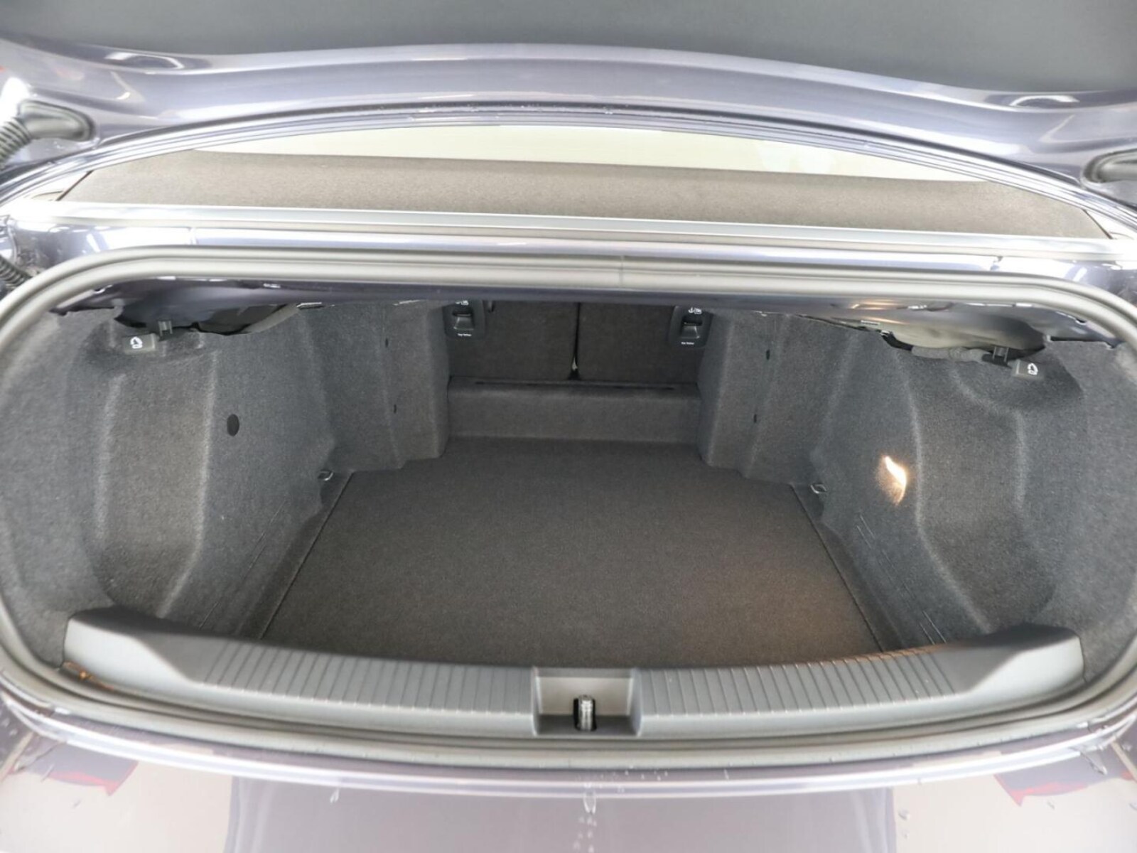 Volkswagen T-Roc Cabriolet – Bild 10