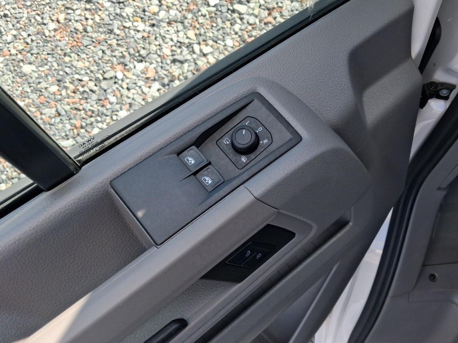 Volkswagen Crafter Kasten mittlerer Radstand – Bild 10