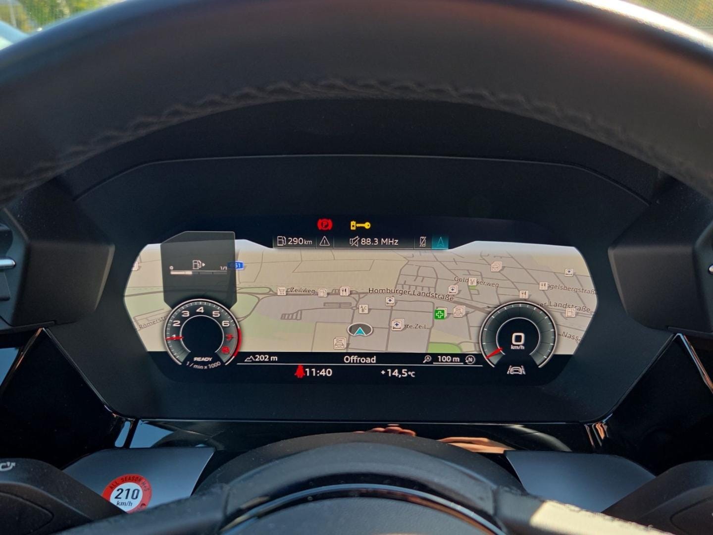Bild über Audi A3 Sportback 30 TFSI Schaltgetriebe - für weitere Informationen kontaktieren Sie den Audi Partner