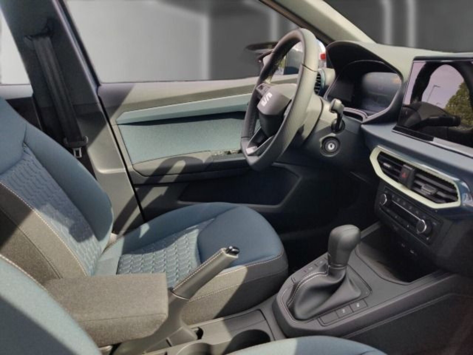 SEAT Arona – Bild 10