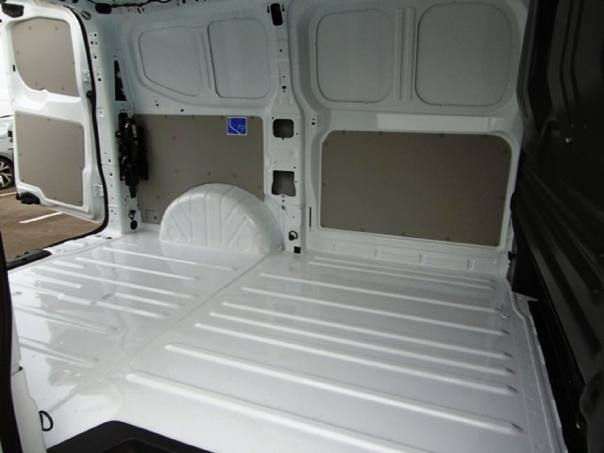Volkswagen Transporter Kasten kurzer Radstand