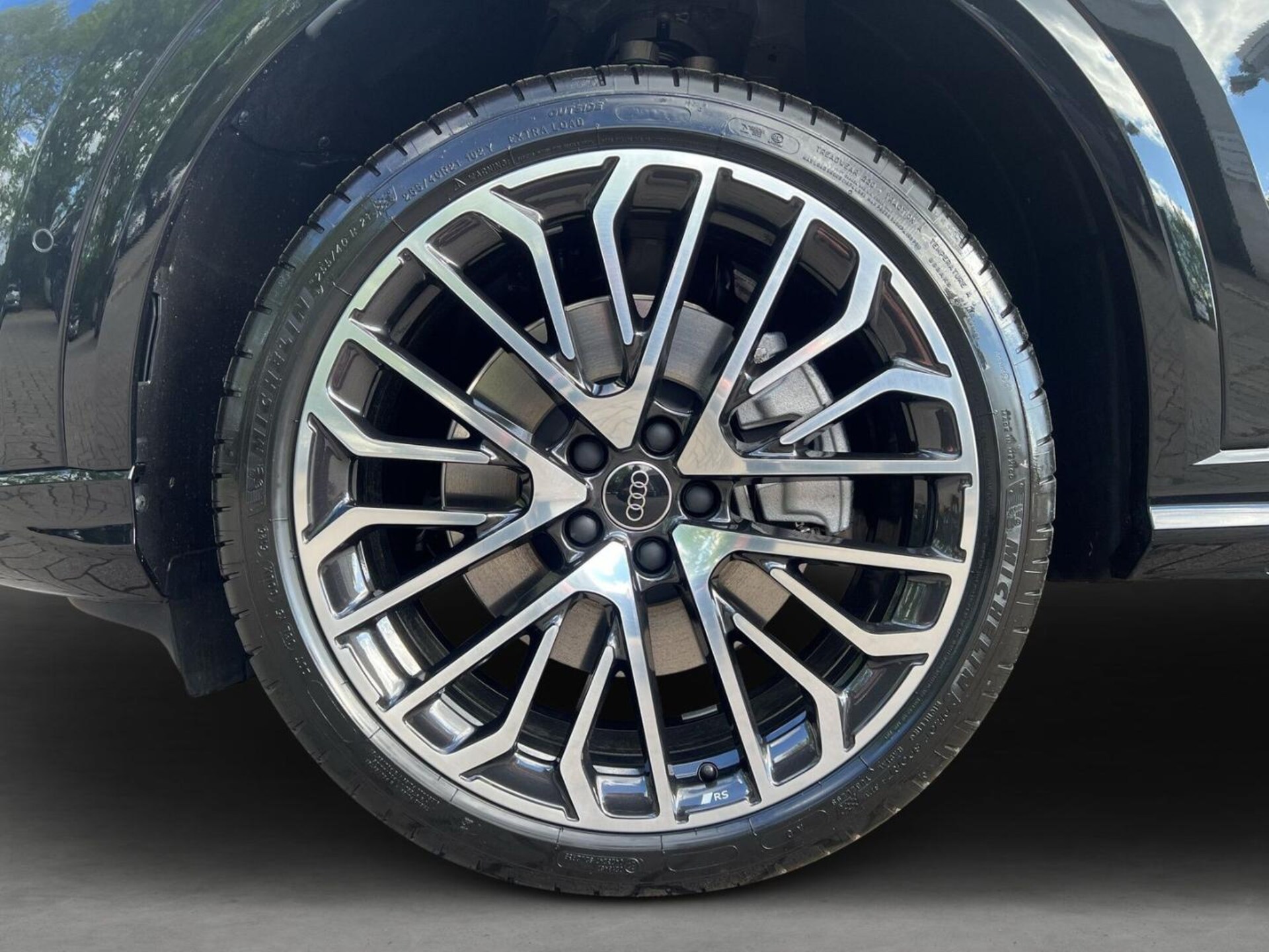 Audi Q5 Sportback edition one