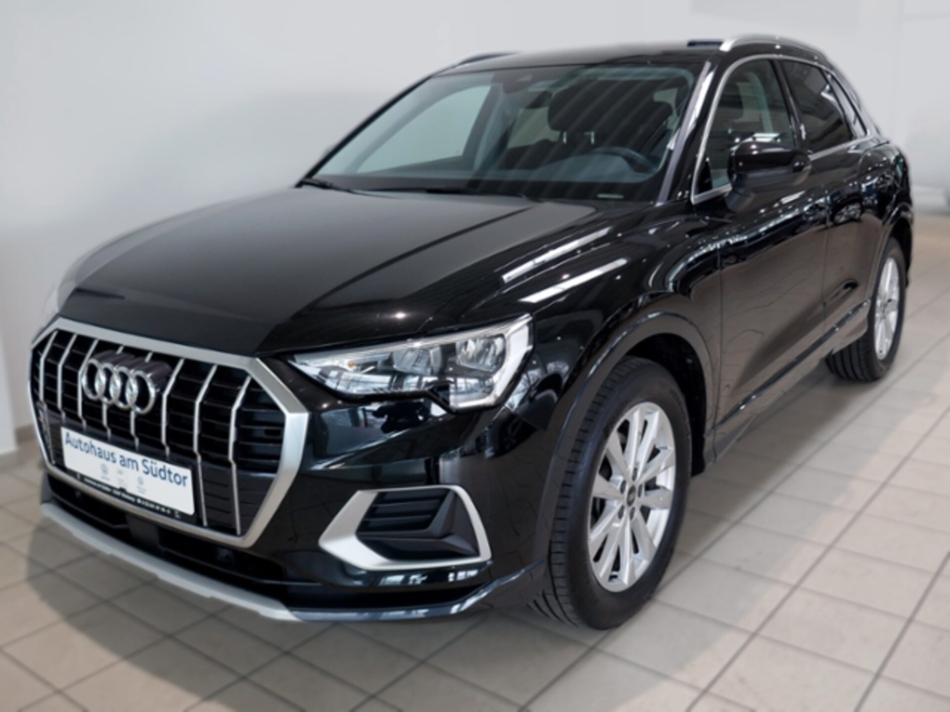 Audi Q3 SUV advanced