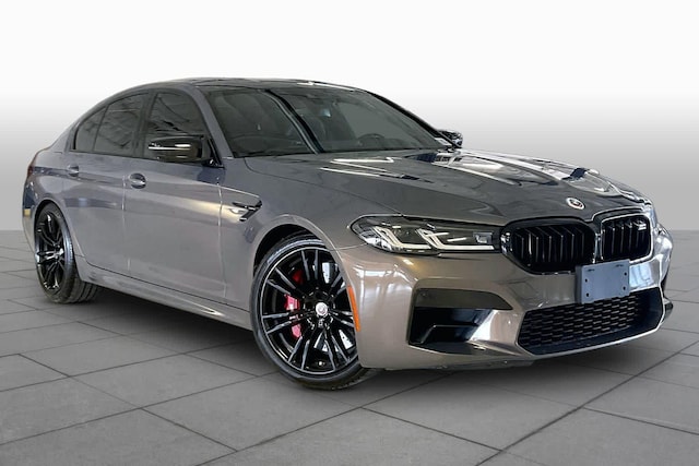 2023 BMW M5