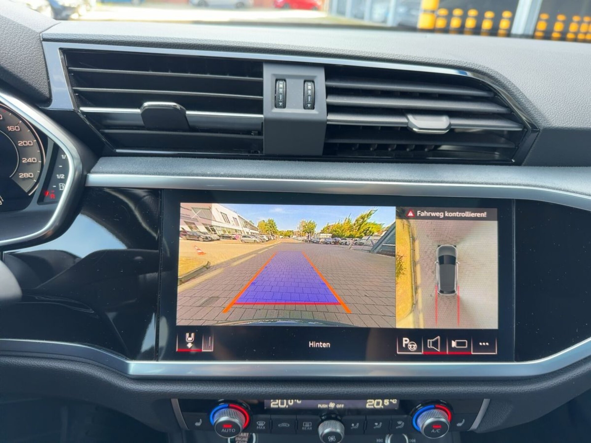 Audi Q3 TFSI e