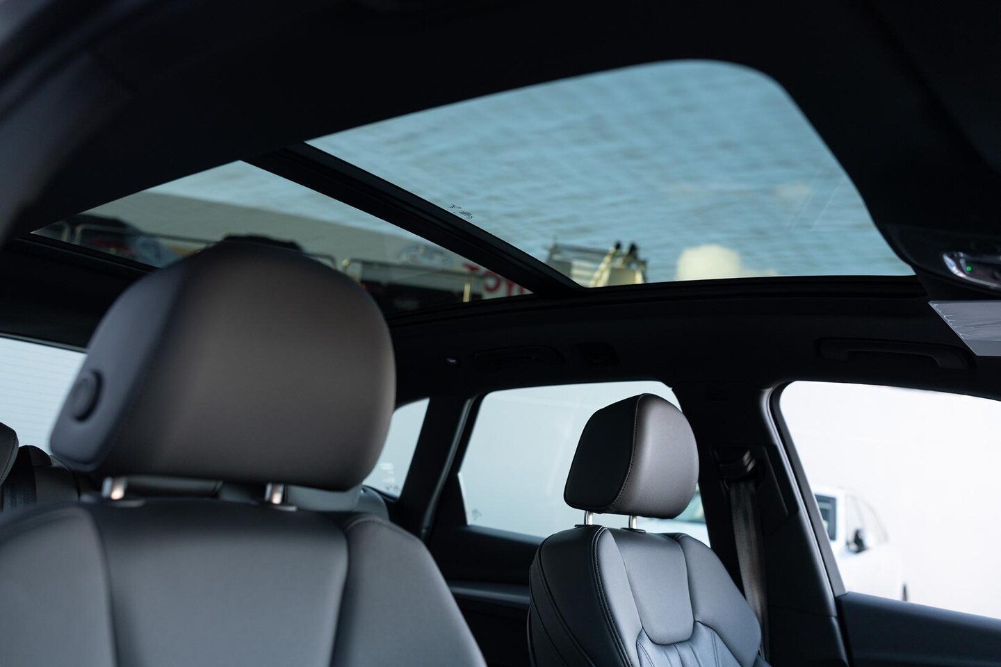 Image about Audi Q5 Sport 40 TDI quattro S tronic