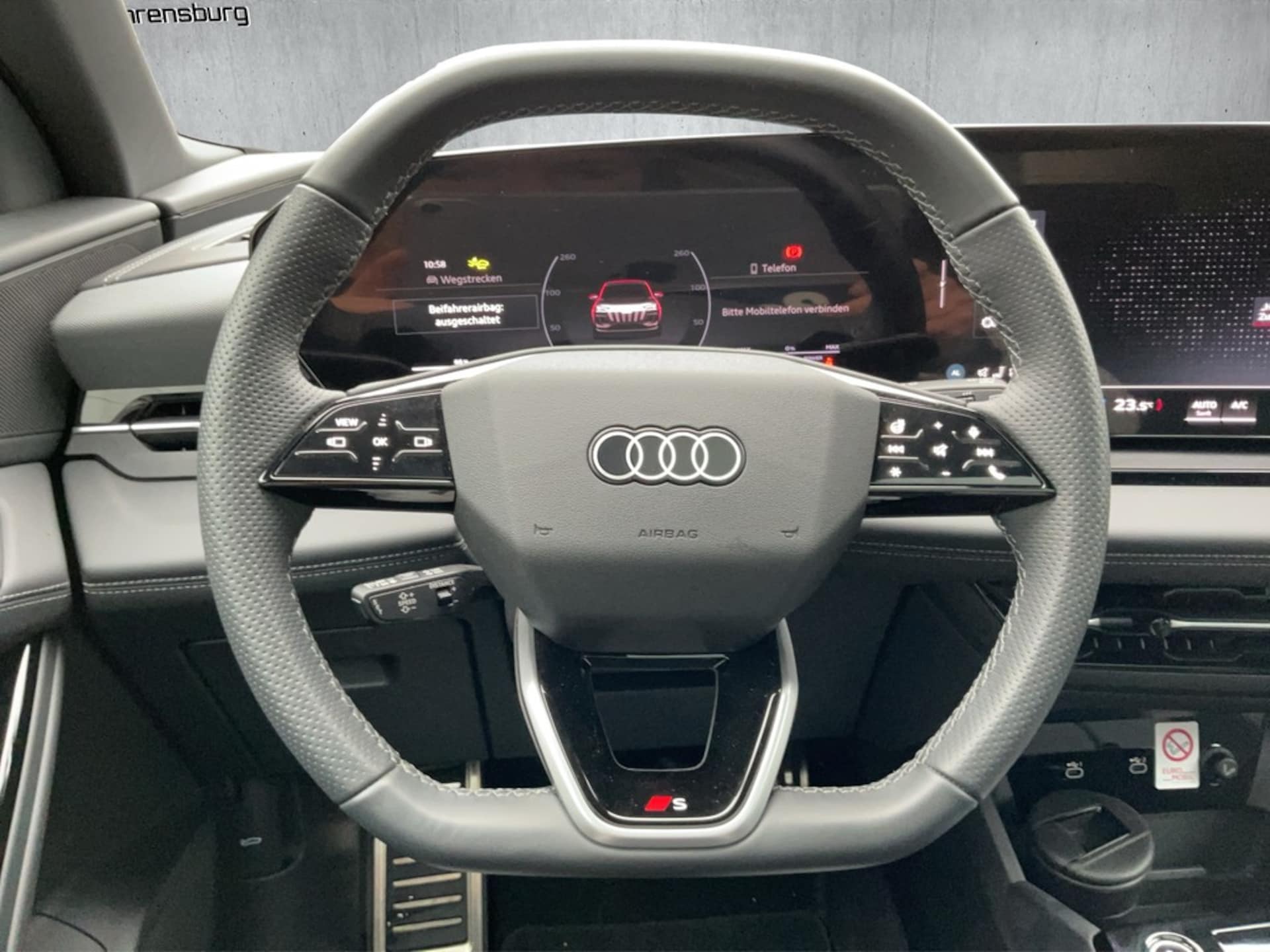 Audi Q6 SUV e-tron