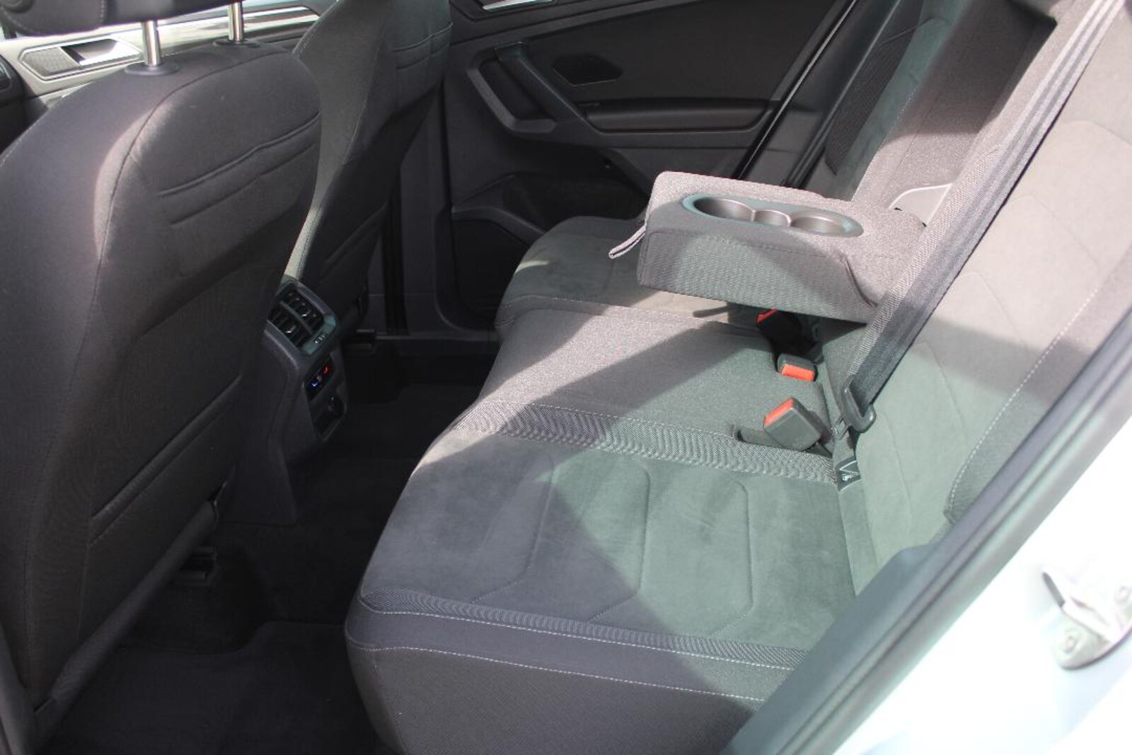 Volkswagen Tiguan – Bild 6