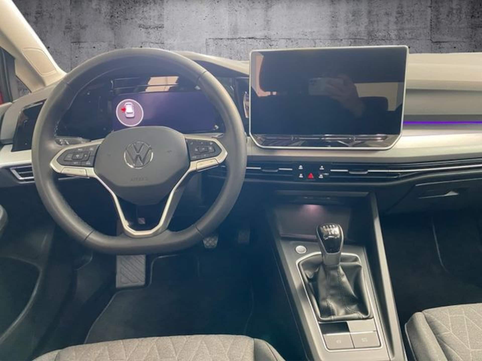 Volkswagen Golf Life