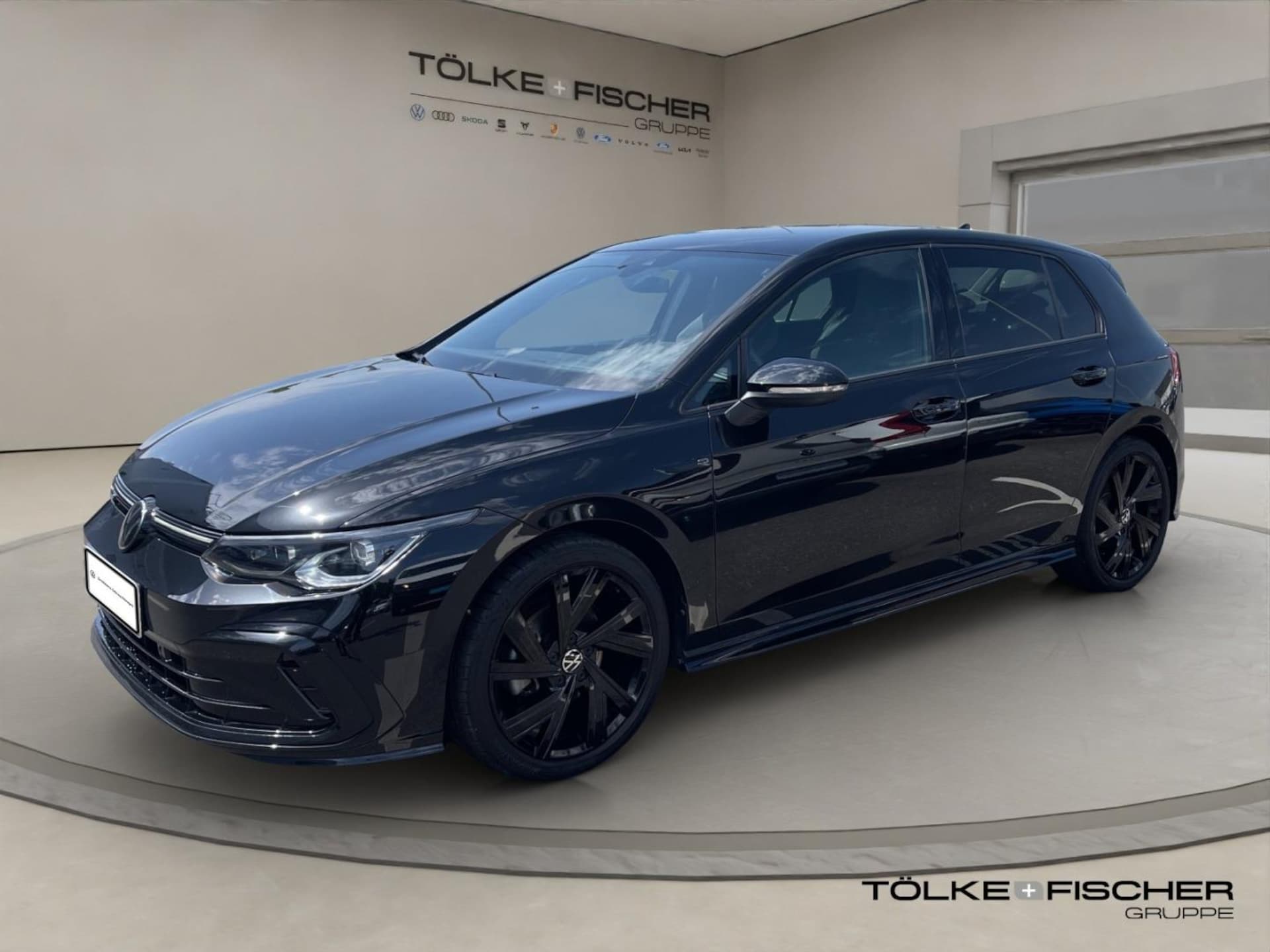 Volkswagen Golf R-Line