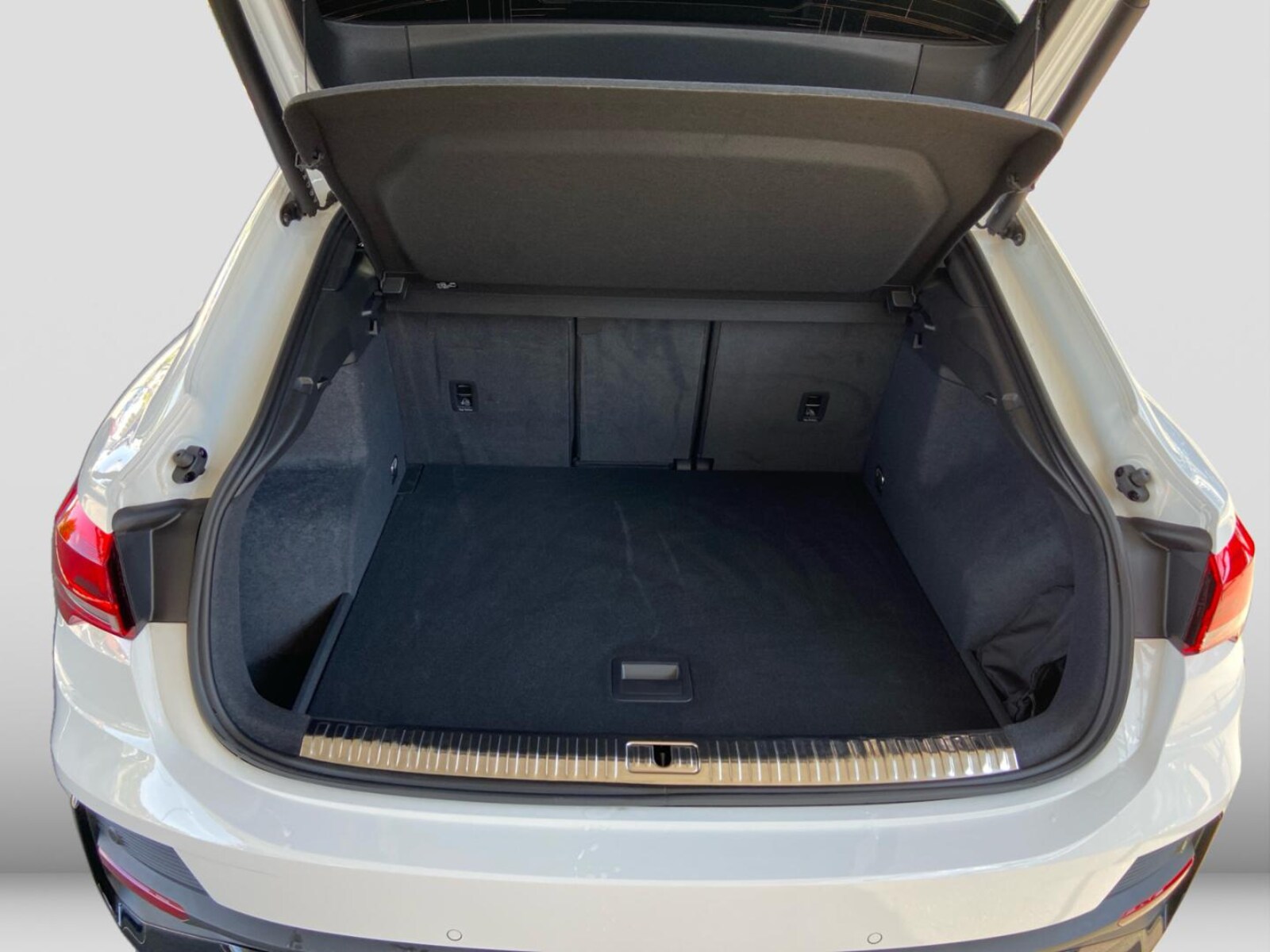 Audi Q3 Sportback – Bild 11
