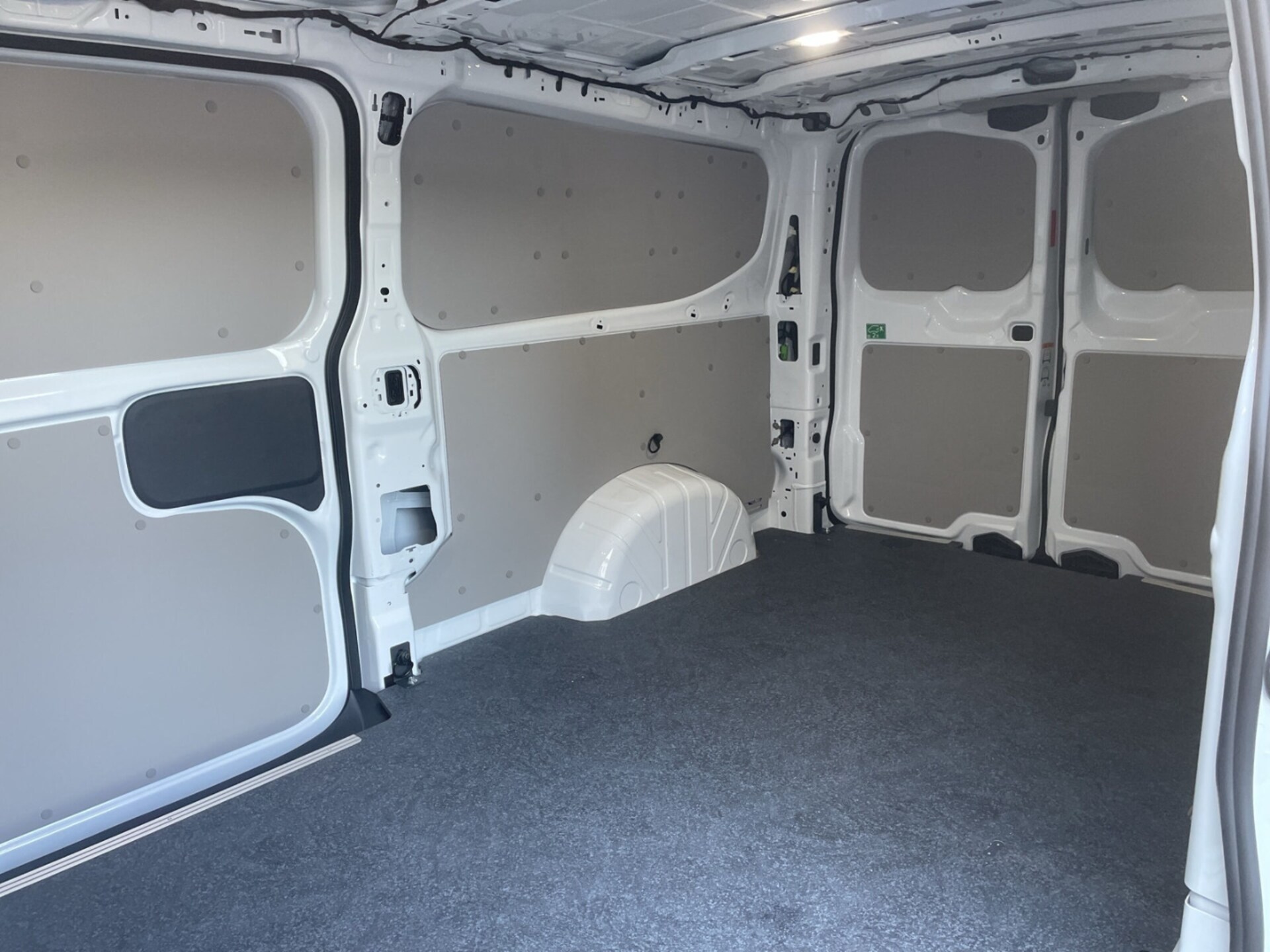 Volkswagen Transporter Kasten langer Radstand