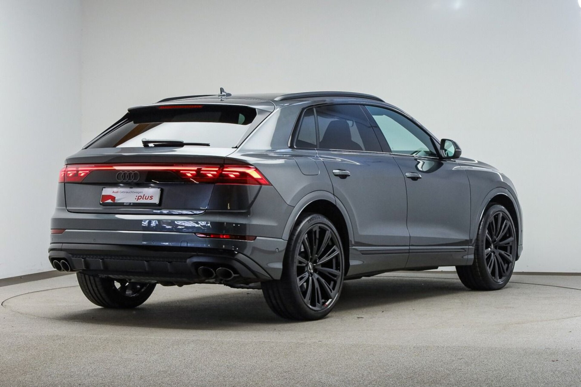 Audi SQ8 SUV
