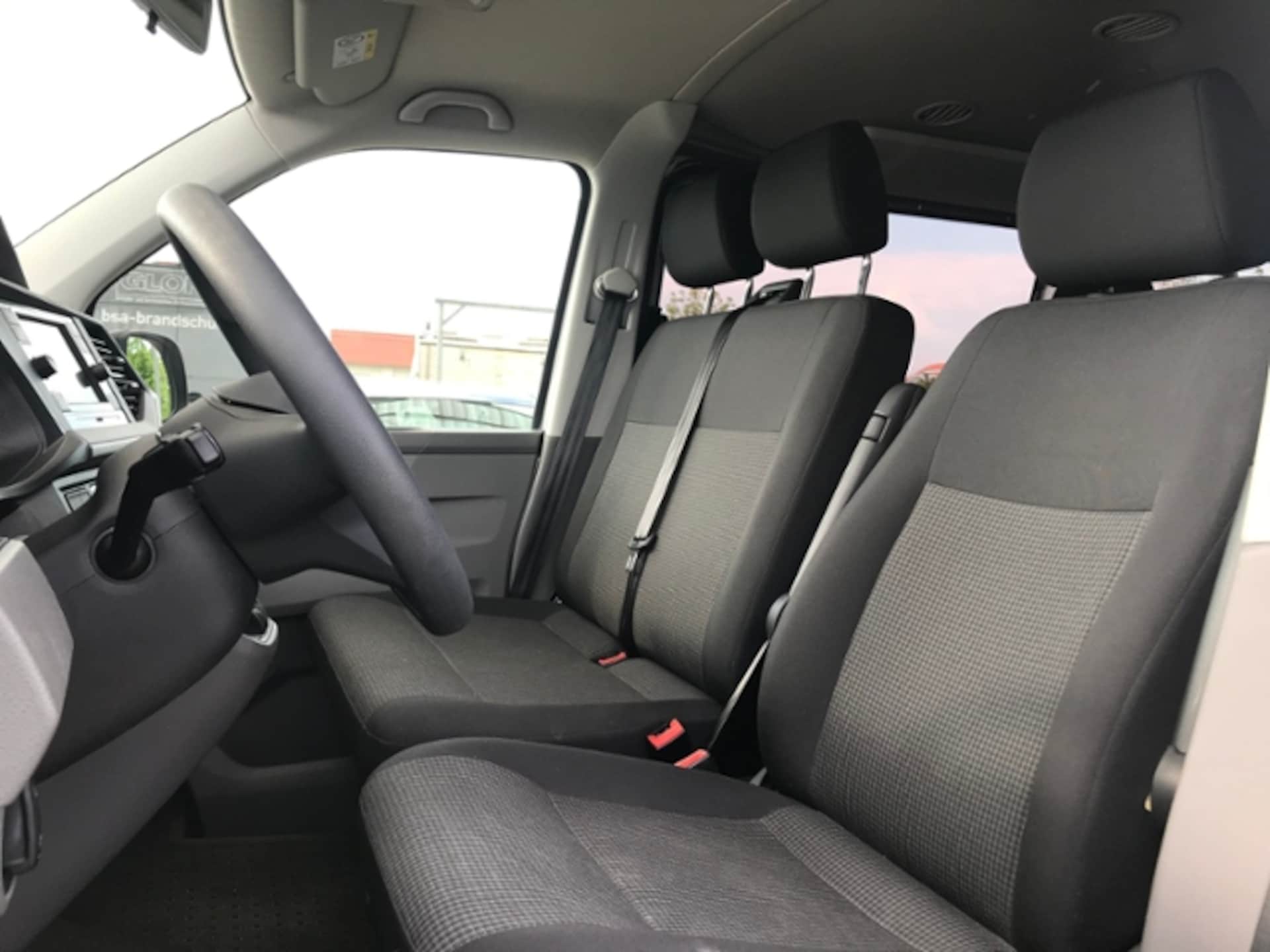 Volkswagen T6.1 Transporter Kombi kurzer Radstand