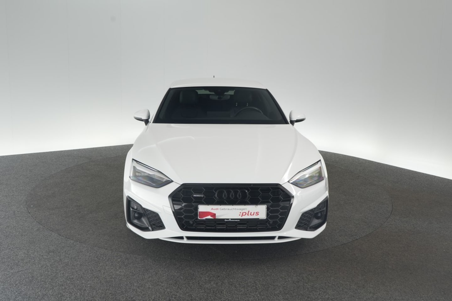 Bild über Audi A5 Sportback S line business 45 TFSI quattro S tronic - für weitere Informationen kontaktieren Sie den Audi Partner